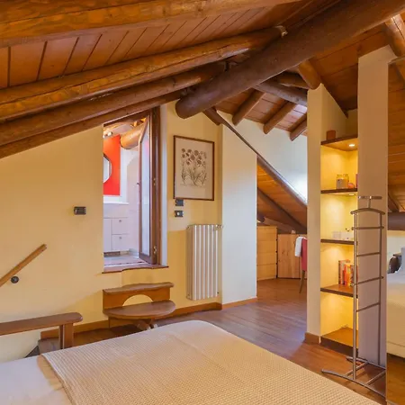 Lejlighed Casa Giovio Elengant Loft In Historical Building *