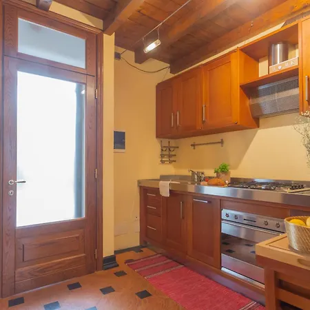 Casa Giovio Elengant Loft In Historical Building *