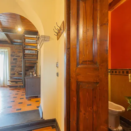 Lejlighed Casa Giovio Elengant Loft In Historical Building Como