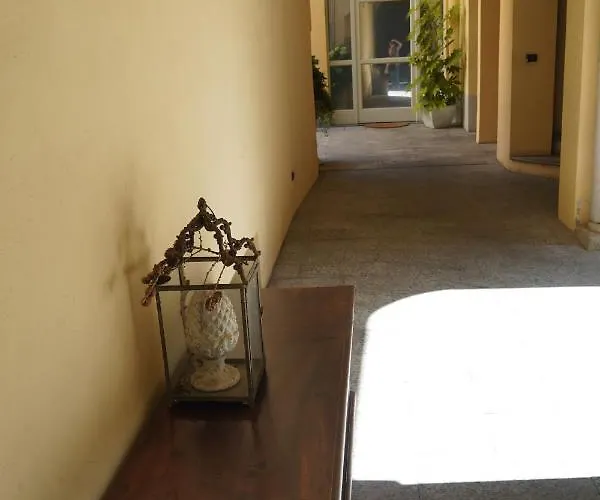公寓 Casa Giovio Elegant Historic In The Heart Of