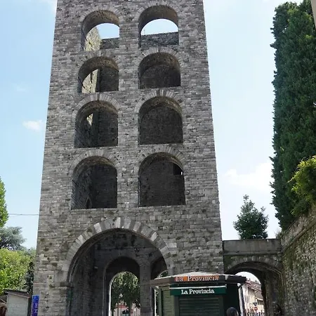 Casa Giovio Elengant Loft In Historical Building Apartment Como