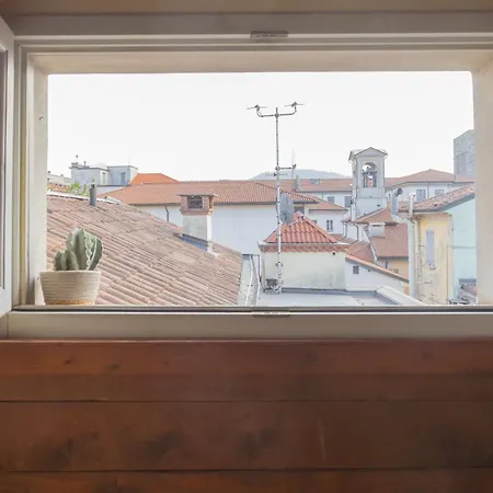 Apartment Casa Giovio Elengant Loft In Historical Building *