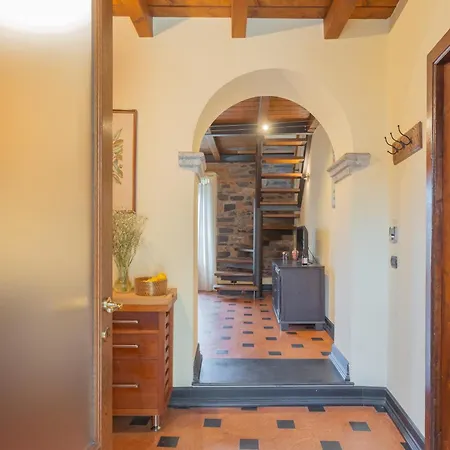 Casa Giovio Elengant Loft In Historical Building Apartment *