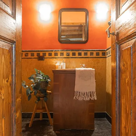 Apartment Casa Giovio Elengant Loft In Historical Building