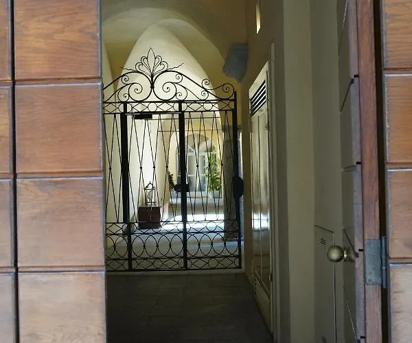 Casa Giovio Elegant Historic In The Heart Of *
