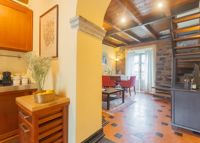 Casa Giovio Elegant Historic In The Heart Of Como