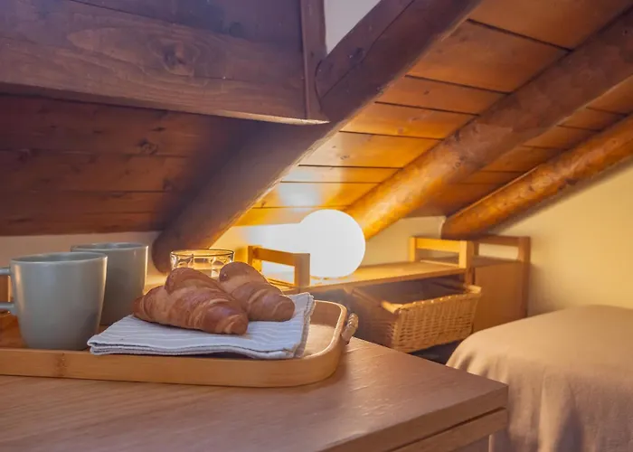 Casa Giovio Elegant Historic In The Heart Of * Como